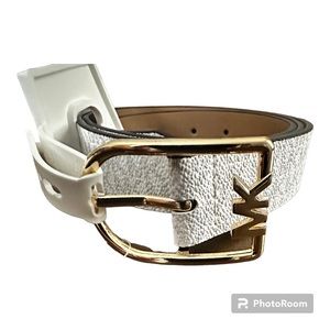 🔥🔥New MK buckle belt for woman 🔥🔥